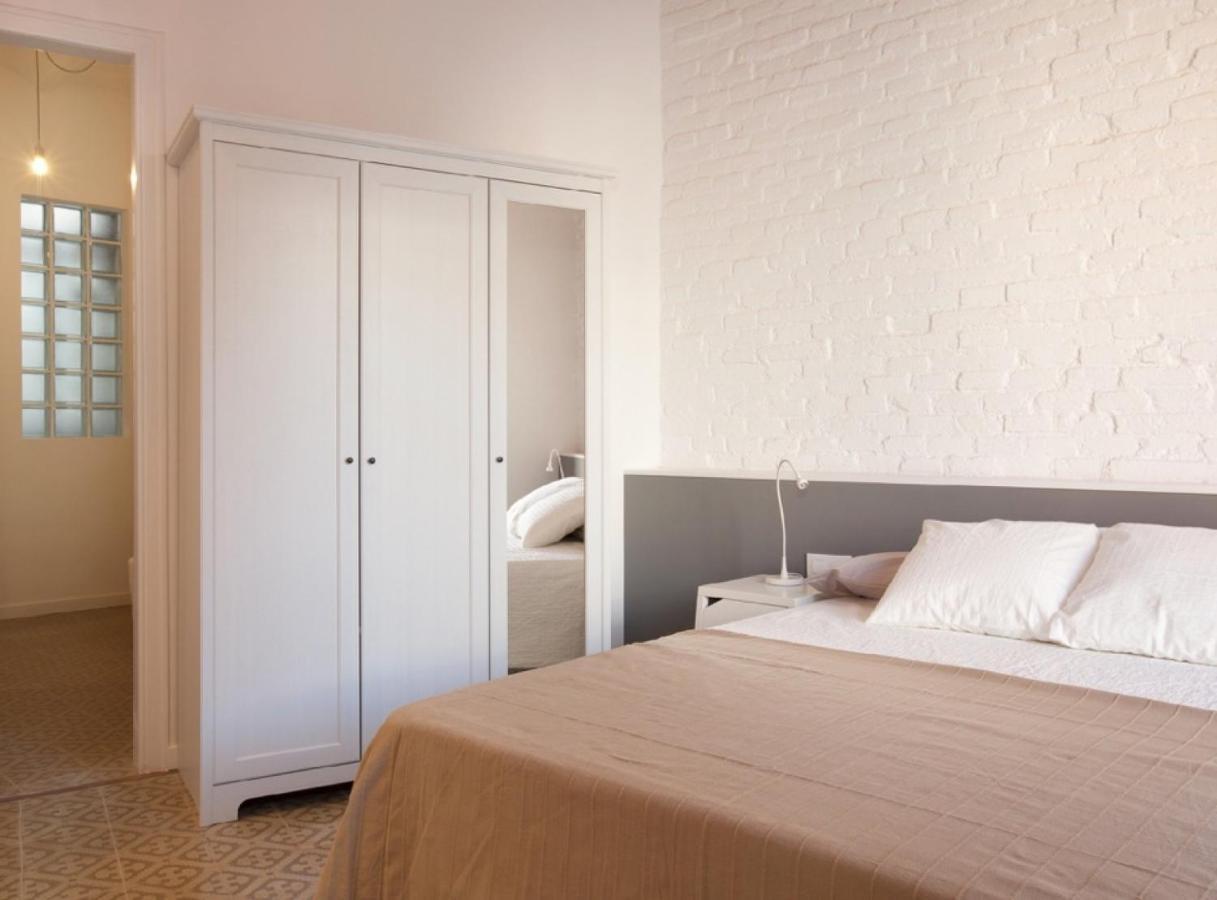 Napoles - Modernist Flat Close To Sagrada Familia Barcelona Buitenkant foto