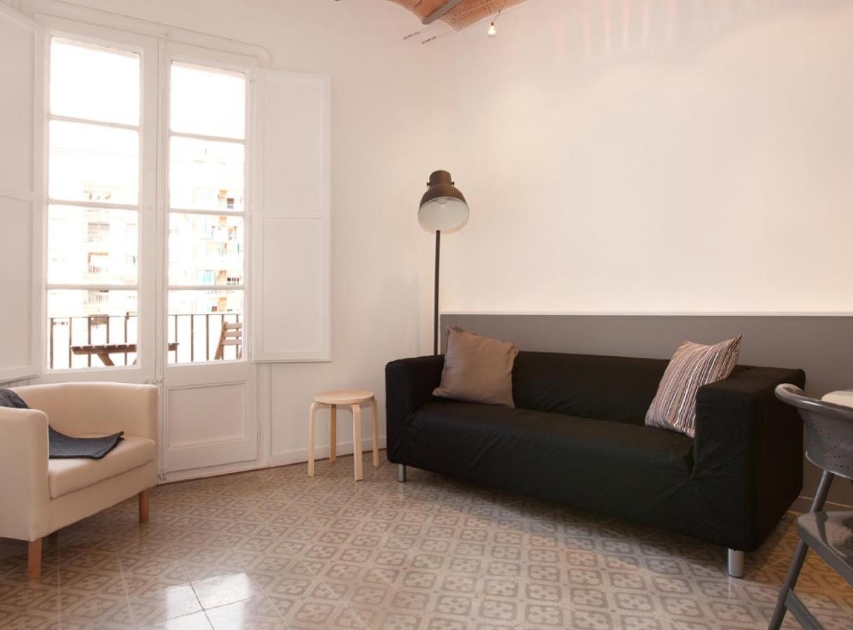 Napoles - Modernist Flat Close To Sagrada Familia Barcelona Buitenkant foto