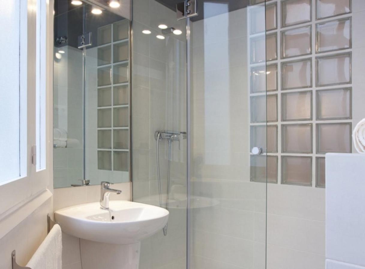 Napoles - Modernist Flat Close To Sagrada Familia Barcelona Buitenkant foto