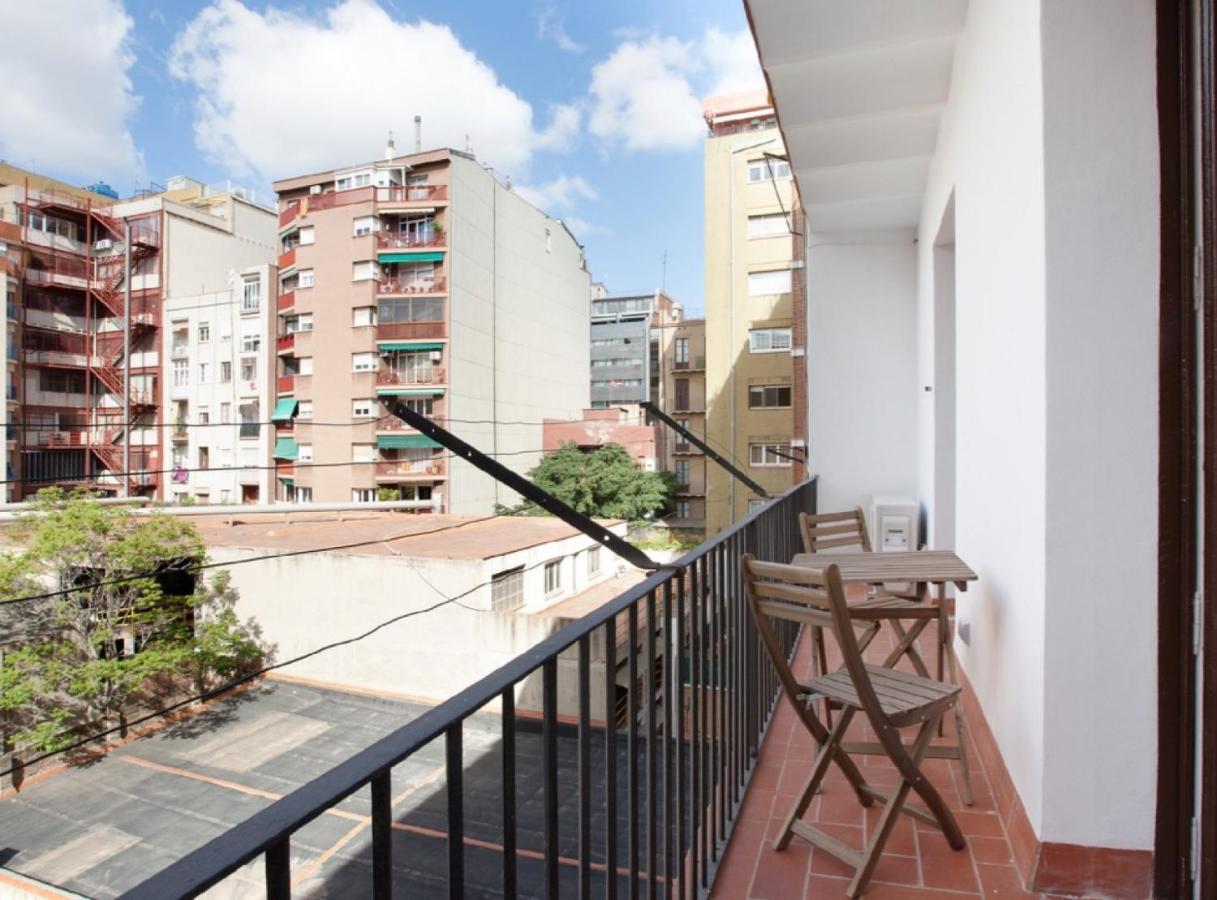 Napoles - Modernist Flat Close To Sagrada Familia Barcelona Buitenkant foto