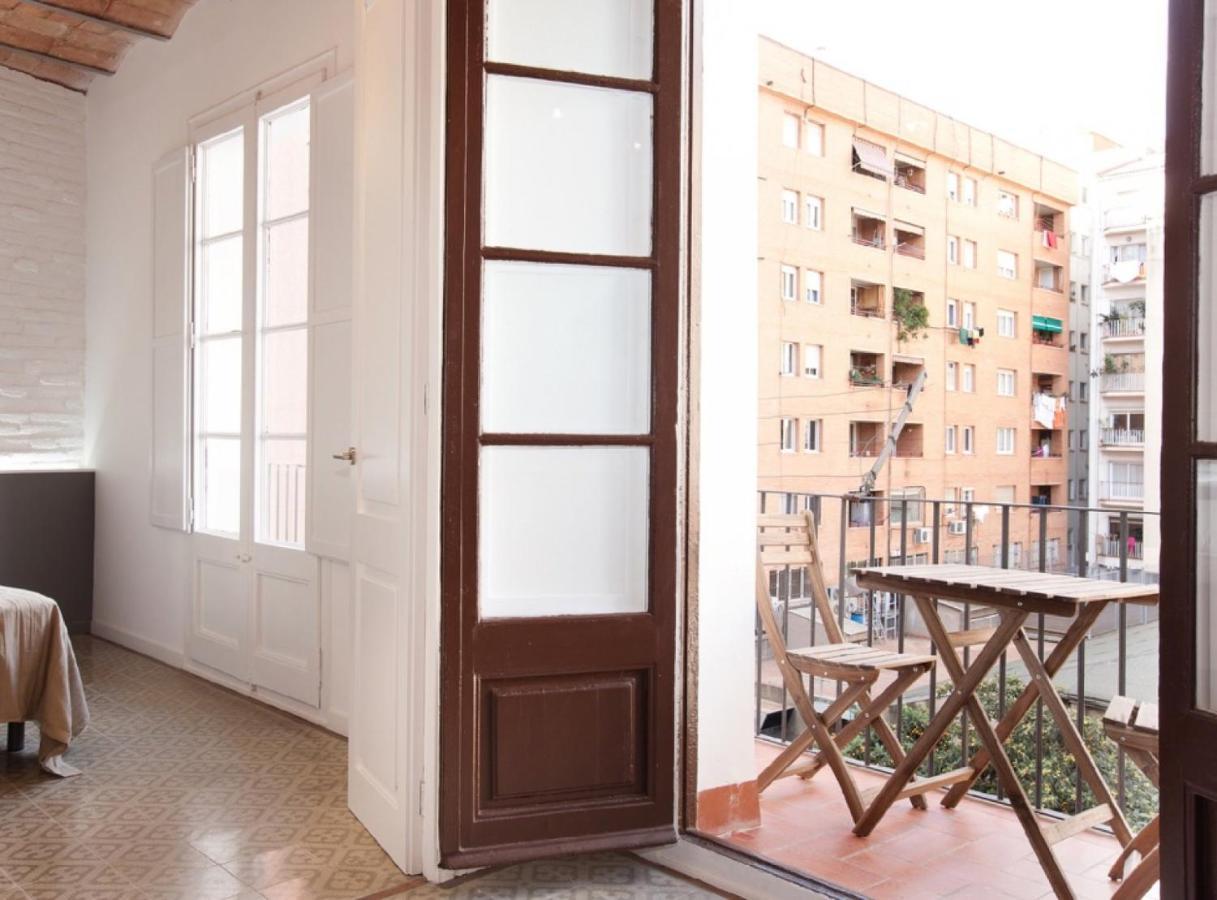 Napoles - Modernist Flat Close To Sagrada Familia Barcelona Buitenkant foto